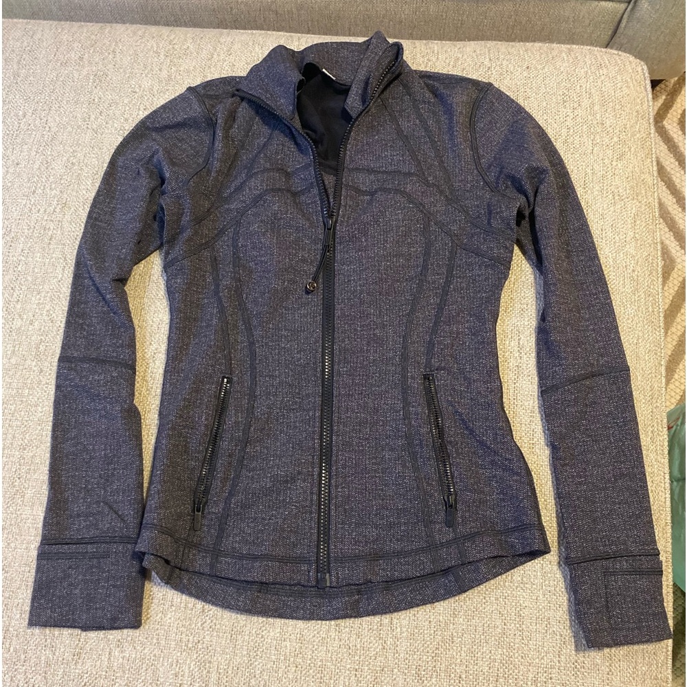 SOLD ON DEPOP Lululemon jacket - Picture 2 of 4